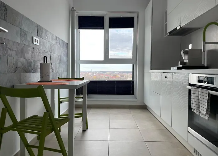 Luxury Westpark 2 With View *