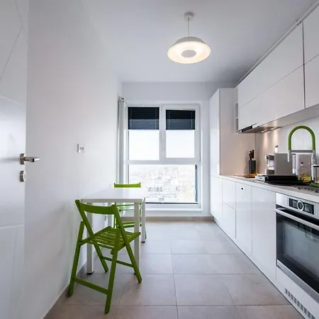 شقة Luxury Westpark 2 With View بوخارست